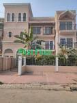 3 BHK Apartment for rent in Sector 9