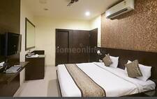 4 BHK Apartment for rent in kilandev apts, Shivaji Nagar