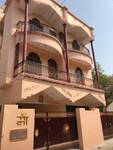 2 BHK Villa/House for rent in Gola Road