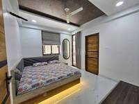 4 BHK Flat in Mansarovar