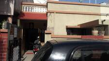 2 BHK Row House in University Road