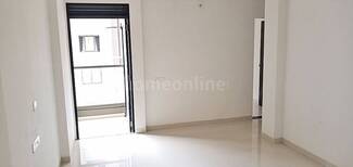 3 bhk flat in gota