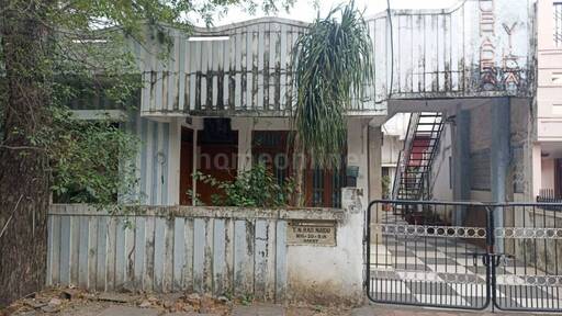 3 BHK VILLA / INDIVIDUAL HOUSE 1800 sq- ft in Saket Nagar