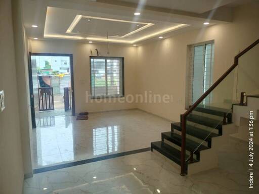 5 BHK VILLA / INDIVIDUAL HOUSE 3100 sq- ft in Mahalakshmi Nagar