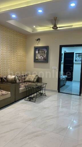 2 BHK BUILDER FLOOR 900 sq- ft in Model Town