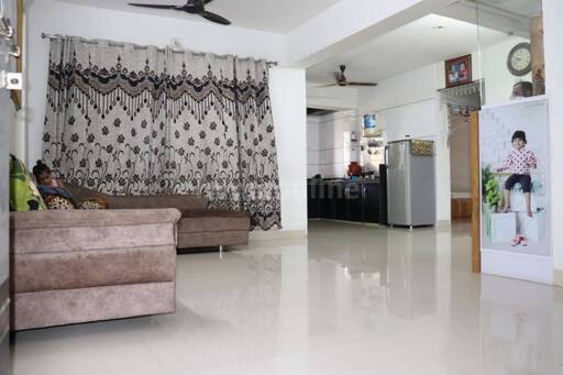 2 BHK APARTMENT 2135 sq- ft in Amroli