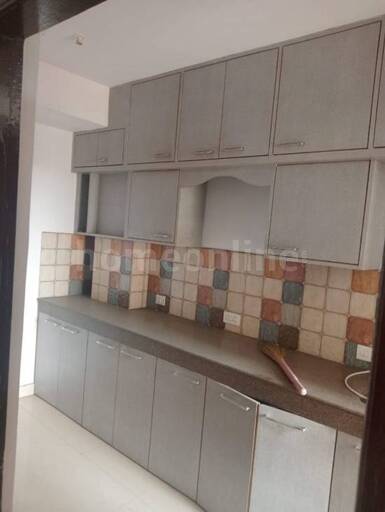 2 BHK APARTMENT 1300 sq- ft in Morabadi Harihar Singh Road