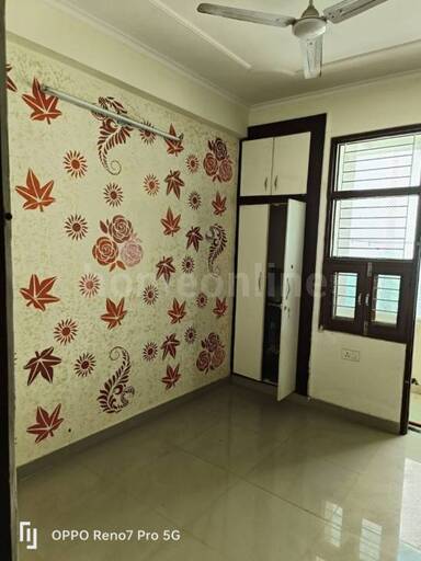 1 BHK BUILDER FLOOR 380 sq- ft in Kalwar Road