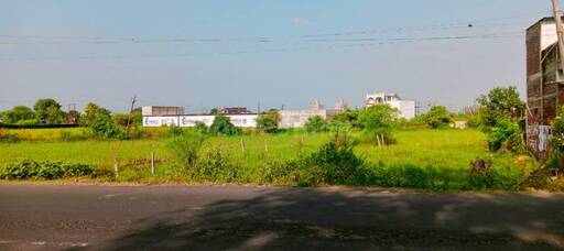 RESIDENTIAL PLOT 800 sq- ft in Surtalai