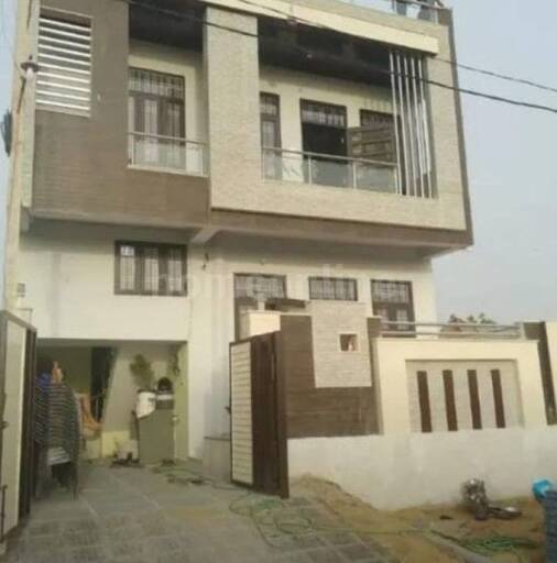 4 BHK VILLA / INDIVIDUAL HOUSE 2000 sq- ft in Vatika Road