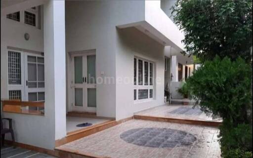 7 BHK VILLA / INDIVIDUAL HOUSE 7000 sq- ft in Bharat Nagar