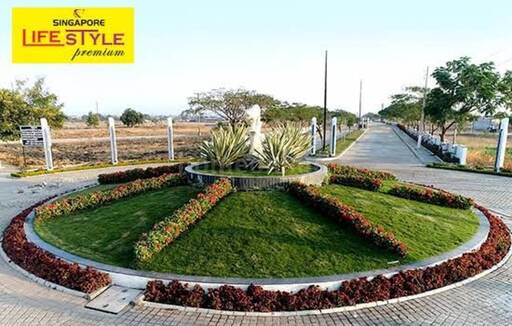 RESIDENTIAL PLOT 1500 sq- ft in Super Corridor