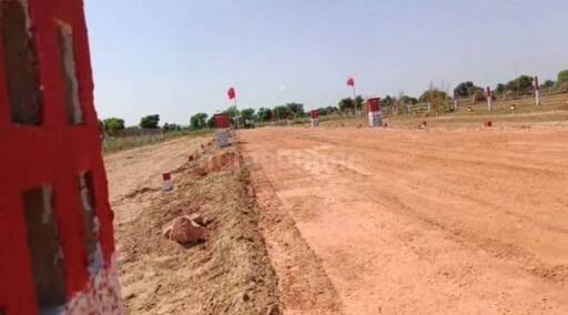 RESIDENTIAL PLOT 80 sq- yd in Vatika