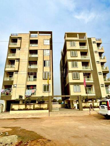 4 BHK APARTMENT 1350 sq- ft in Narayan Vihar