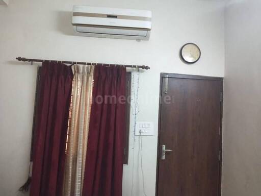 1 RK STUDIO APARTMENT 450 sq- ft in E-3, Arera Colony