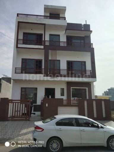 10 BHK VILLA / INDIVIDUAL HOUSE 750 sq- yd in Aerocity