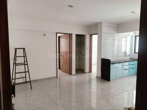 2 BHK APARTMENT 700 sq- ft in Radhika Park