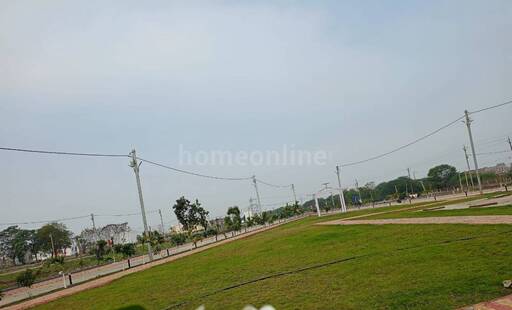 RESIDENTIAL PLOT 1500 sq- ft in Super Corridor