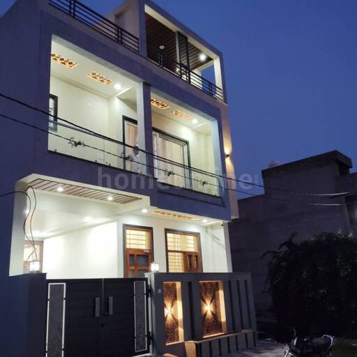 3 BHK VILLA / INDIVIDUAL HOUSE 130 sq- yd in GANDHI PATH WEST