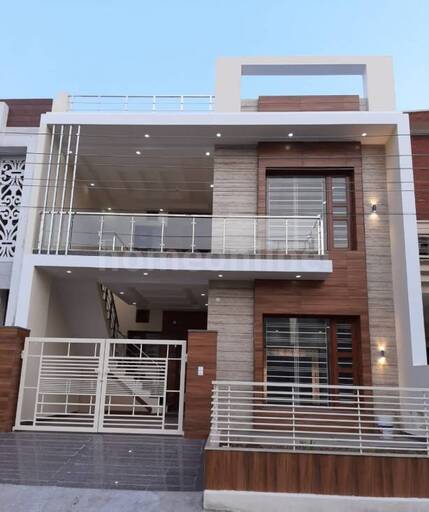 4 BHK VILLA / INDIVIDUAL HOUSE 2500 sq- ft in Sector 125