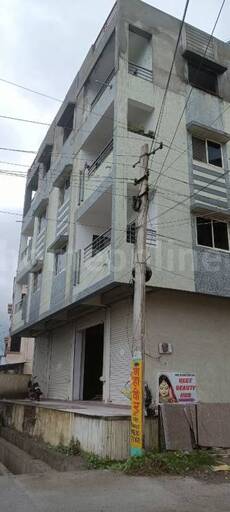 2 BHK BUILDER FLOOR 1000 sq- ft in Syphon Choraha