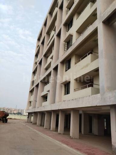 3 BHK APARTMENT 687 sq- ft in Pachpedi Naka