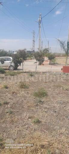 RESIDENTIAL PLOT 581 sq- ft in Rau