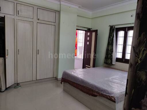 3 BHK APARTMENT 1300 sq- ft in Sector 4