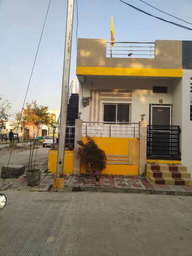 1 BHK VILLA / INDIVIDUAL HOUSE 598 sq- ft in Dewas Road