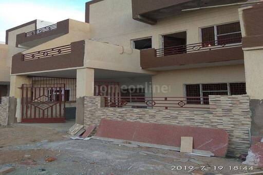 3 BHK VILLA / INDIVIDUAL HOUSE 2000 sq- ft in Model Town