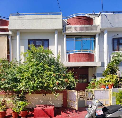 4 BHK VILLA / INDIVIDUAL HOUSE 2250 sq- ft in Pipliyahana