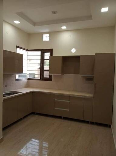 4 BHK VILLA / INDIVIDUAL HOUSE 1200 sq- ft in Urban Estate phase II