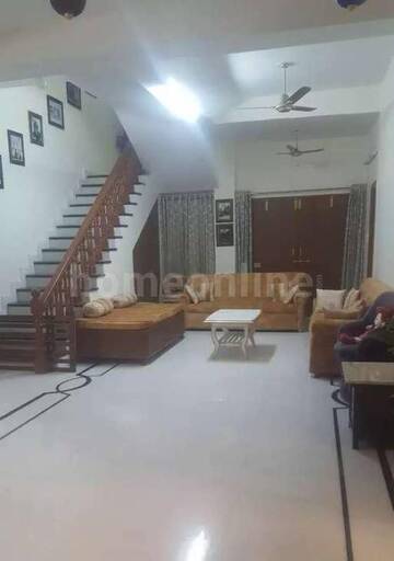 4 BHK VILLA / INDIVIDUAL HOUSE 6000 sq- ft in Shikargarh Road