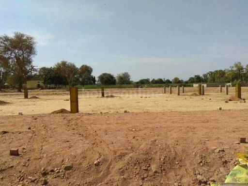 RESIDENTIAL PLOT 1600 sq- ft in Bamhori Renguwan