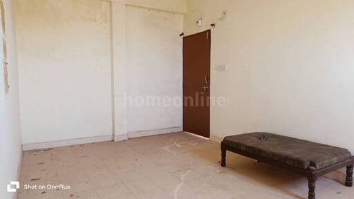 1 BHK APARTMENT 900 sq- ft in E8 Extension