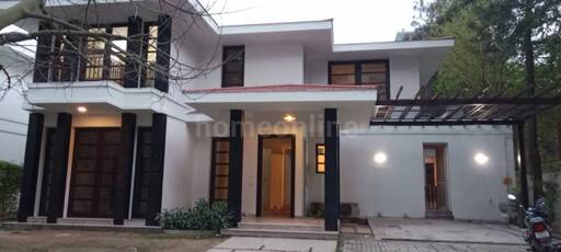 5 BHK VILLA / INDIVIDUAL HOUSE 500 sq- yd in Gurgaon