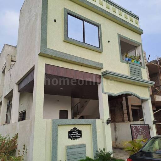 5 BHK VILLA / INDIVIDUAL HOUSE 1100 sq- ft in Saddu