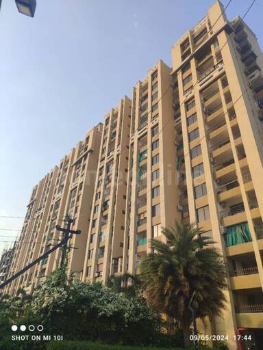 3 BHK APARTMENT 1750 sq- ft in Hoshangabad Road