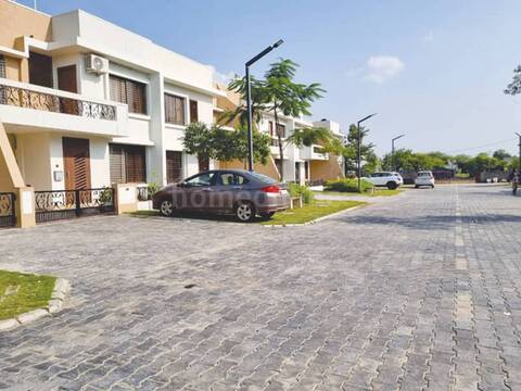 5 BHK Residential Plot – Elevation Image